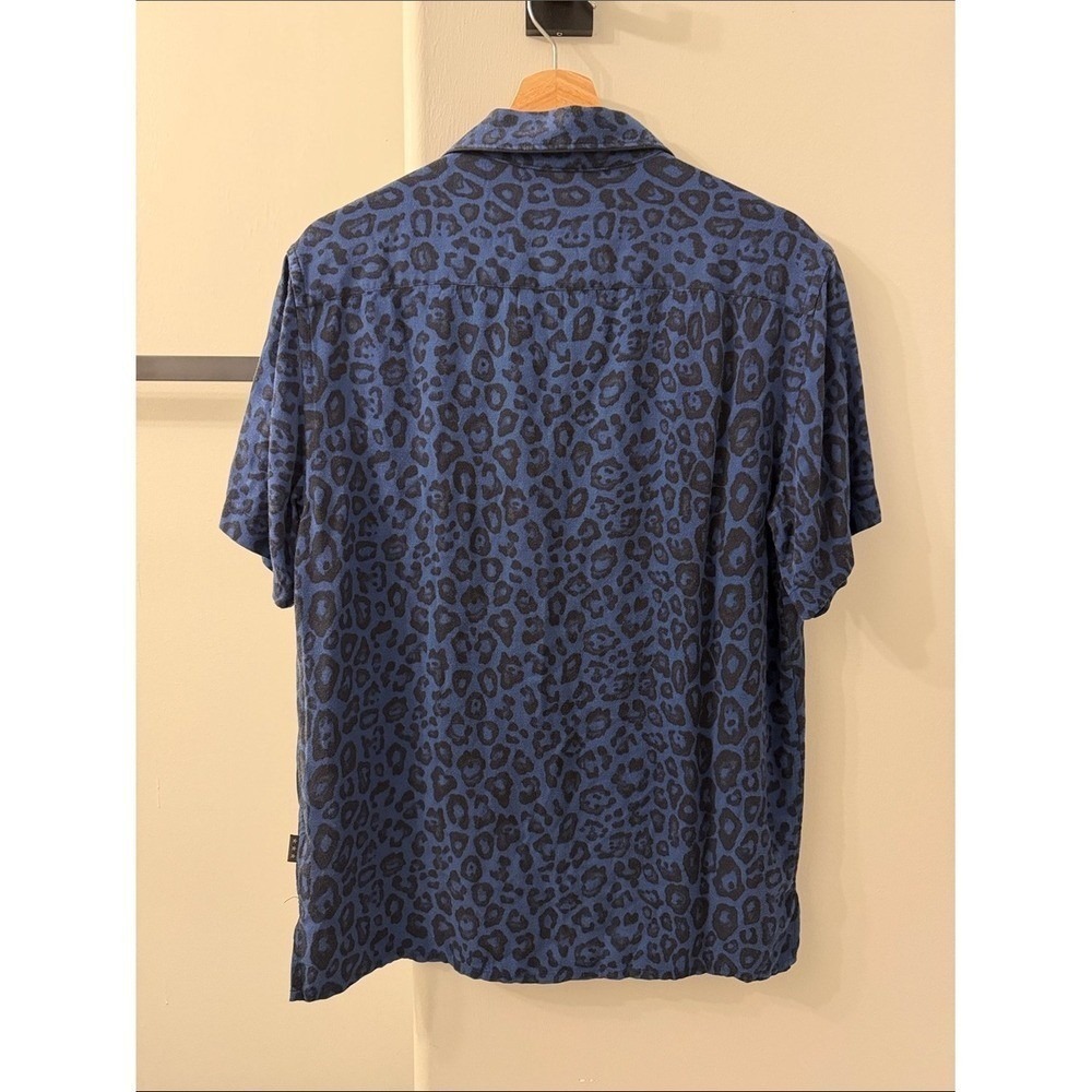 John Varvatos Blue Leopard-Print Short Sleeve Button-Down Shirt - Picture 3 of 5
